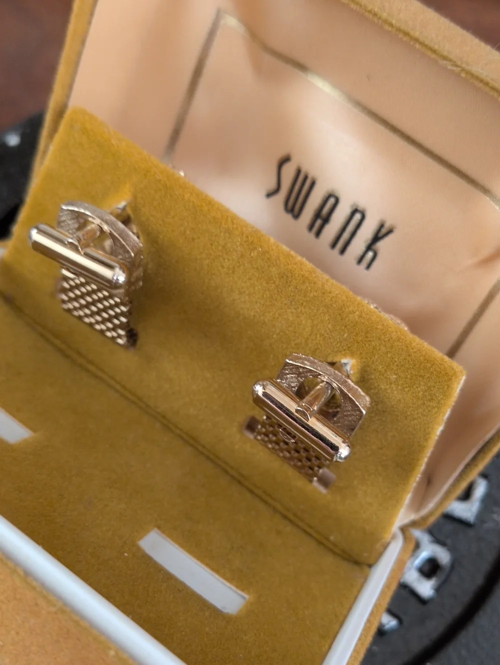 Swank Cuff Links